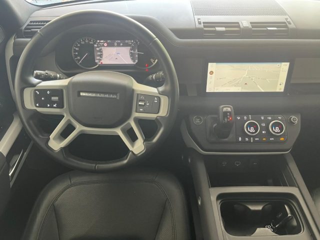 LAND ROVER Defender usata, con Bluetooth