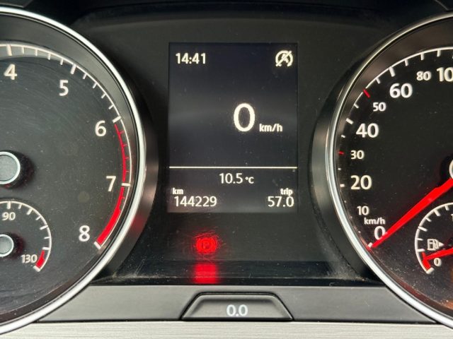 VOLKSWAGEN Golf usata, con Controllo automatico clima