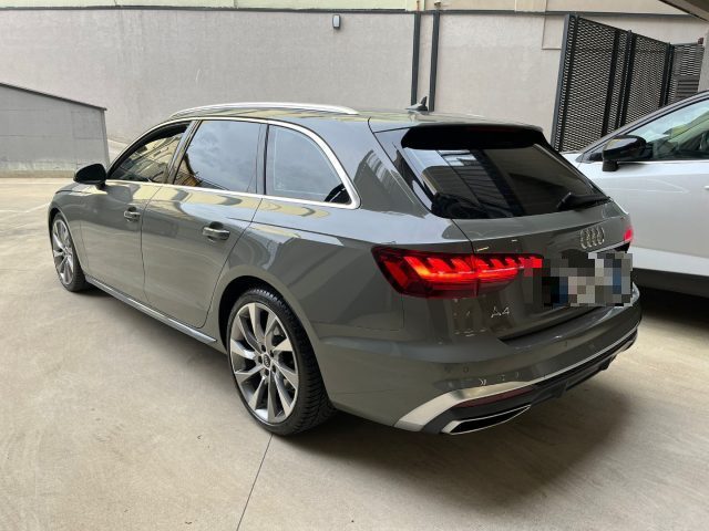 AUDI A4 usata, con Cerchi in lega