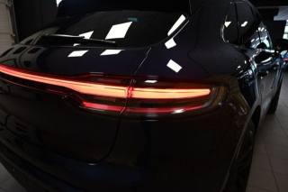 PORSCHE Macan usata 210