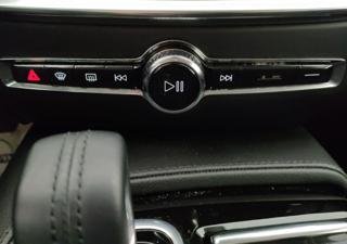 VOLVO V60 usata, con Portellone posteriore elettrico