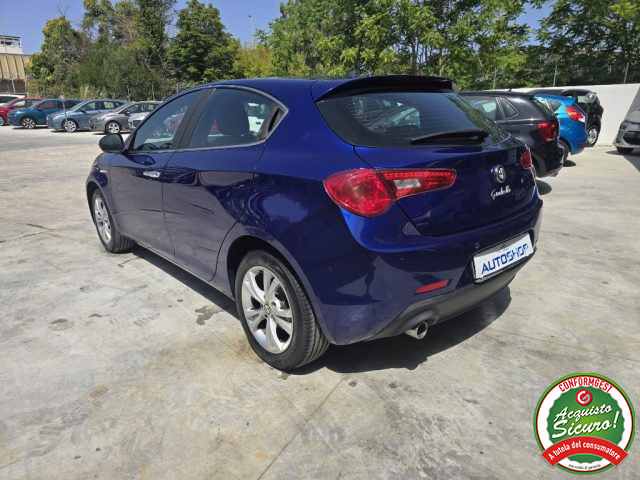 ALFA ROMEO Giulietta usata, con Autoradio