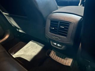 VOLKSWAGEN T-Roc usata, con Touch screen