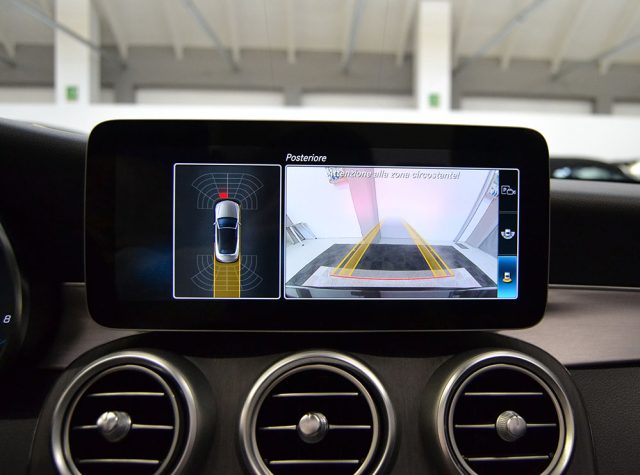 MERCEDES-BENZ C 200 usata, con Controllo trazione