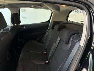 PEUGEOT 308 usata, con Controllo automatico clima
