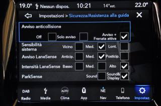 JEEP Compass usata, con Sedile posteriore sdoppiato