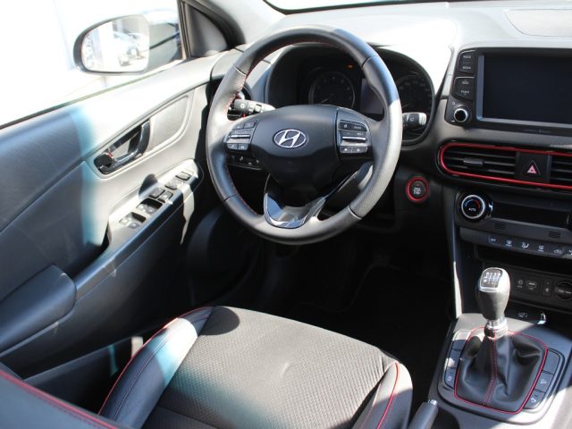 HYUNDAI Kona usata, con Fendinebbia