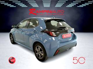 TOYOTA Yaris usata 9