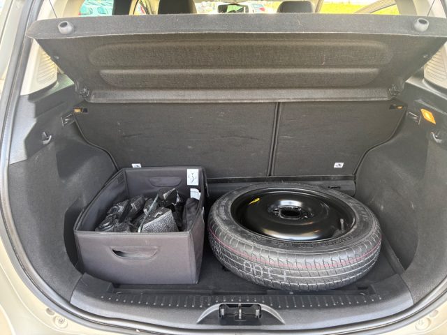 FORD B-Max usata, con Isofix