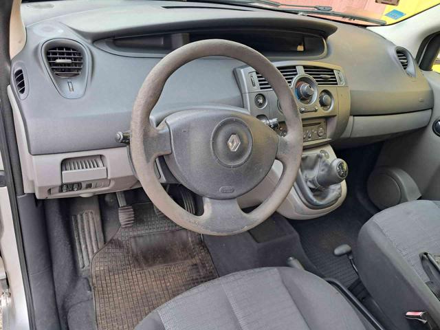 RENAULT Scenic usata 11