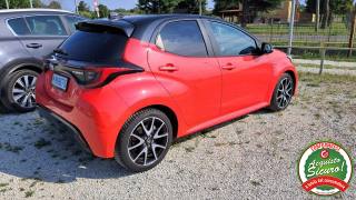 TOYOTA Yaris usata, con Airbag laterali