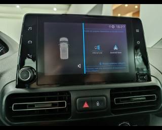 PEUGEOT Rifter usata, con Autoradio digitale