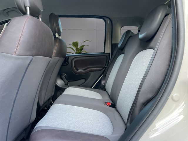 FIAT Panda Cross usata, con Controllo automatico clima