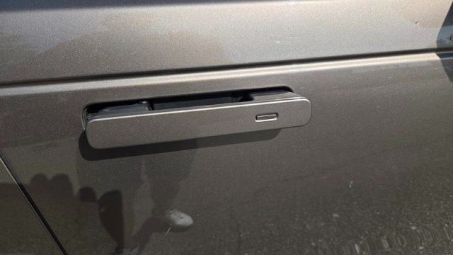 LAND ROVER Range Rover Velar usata, con Cerchi in lega