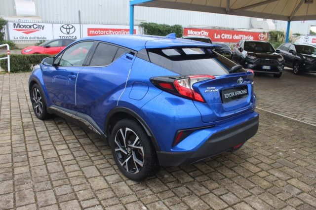 TOYOTA C-HR usata 22