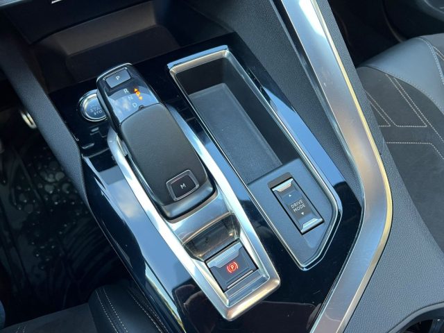 PEUGEOT 3008 usata 22