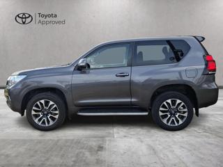 TOYOTA Land Cruiser usata, con Airbag laterali