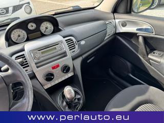 LANCIA Ypsilon usata, con Chiusura centralizzata