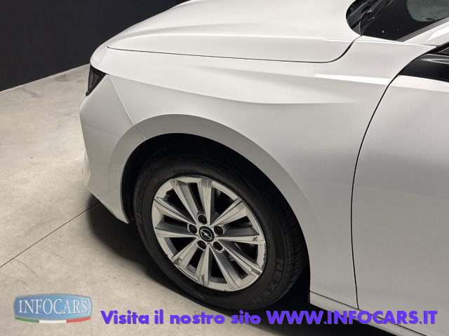 OPEL Astra usata, con Touch screen