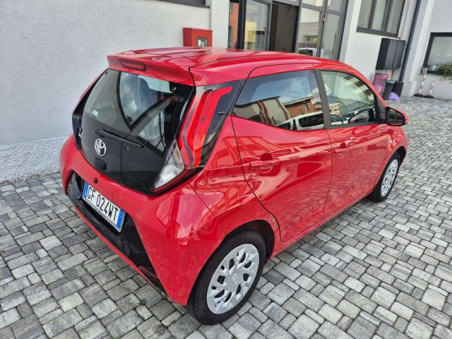 TOYOTA Aygo usata, con Alzacristalli elettrici