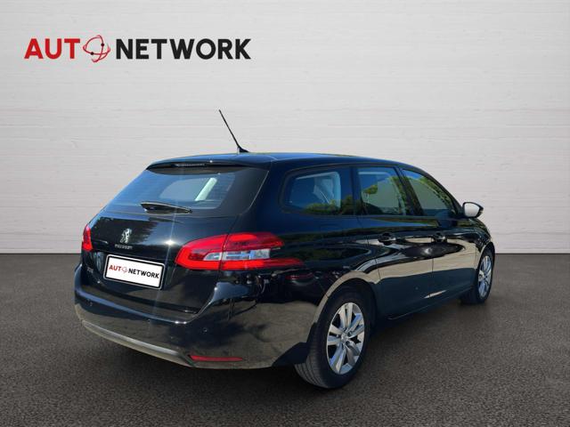 PEUGEOT 308 usata, con Airbag