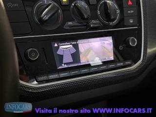 VOLKSWAGEN up! usata, con Park Distance Control