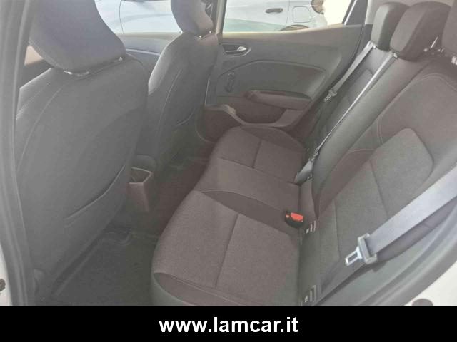 RENAULT Clio usata, con Volante in pelle