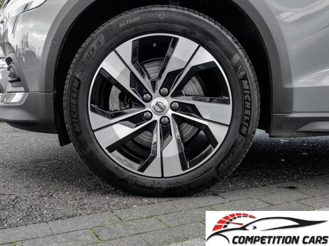 VOLVO V60 Cross Country usata, con ESP