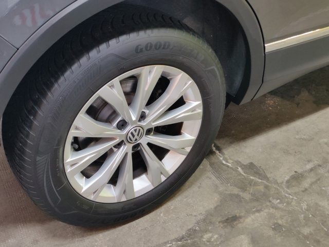 VOLKSWAGEN Tiguan usata, con Trazione integrale