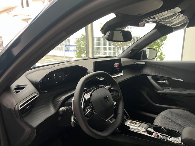 PEUGEOT 2008 usata, con MP3