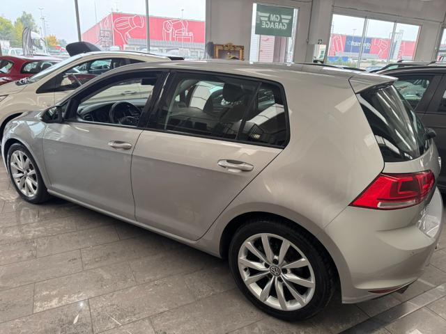 VOLKSWAGEN Golf usata, con Bracciolo