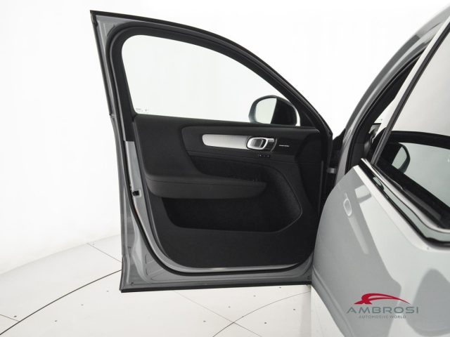 VOLVO XC40 usata 10