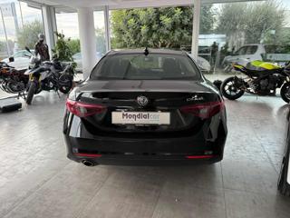 ALFA ROMEO Giulia usata, con Autoradio