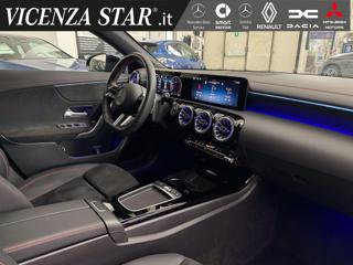 MERCEDES-BENZ CLA 200 usata, con Controllo automatico clima