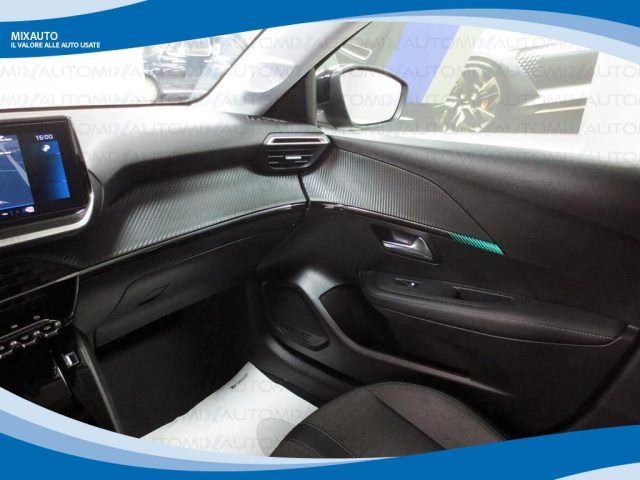 PEUGEOT 208 usata, con Controllo automatico clima