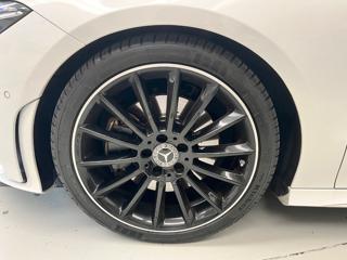 MERCEDES-BENZ CLA 200 usata, con Alzacristalli elettrici