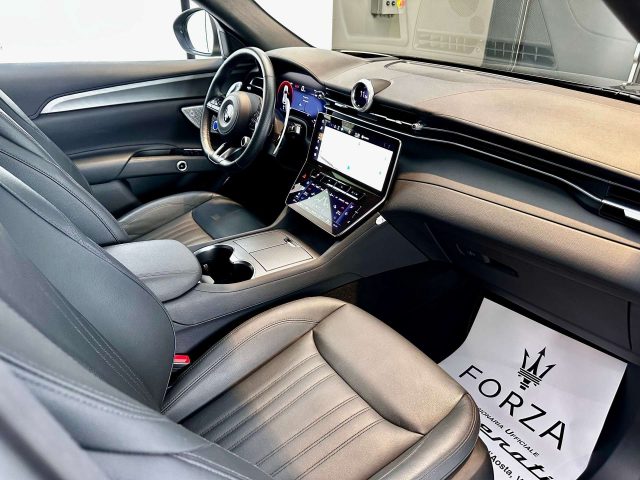 MASERATI Grecale usata, con Interni in pelle