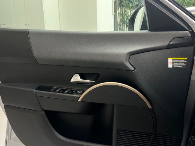 LANCIA Ypsilon usata, con Autoradio digitale
