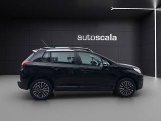 PEUGEOT 2008 usata, con Autoradio