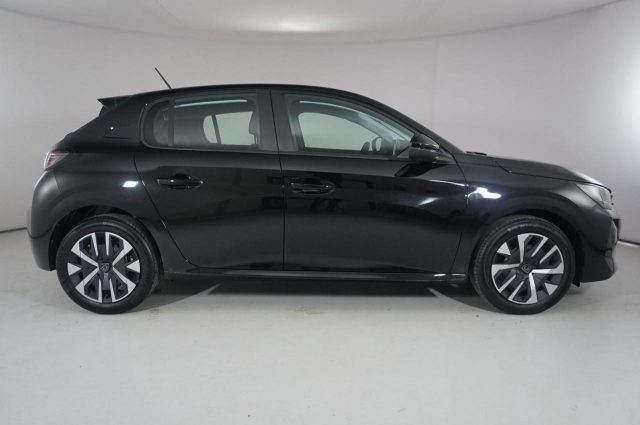 PEUGEOT 208 usata, con Autoradio