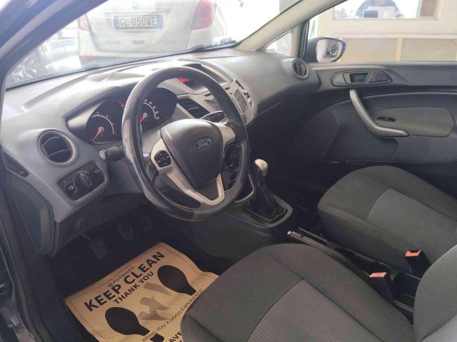 FORD Fiesta usata, con Chiusura centralizzata