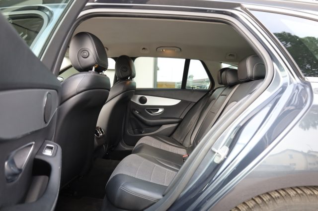 MERCEDES-BENZ C 200 usata, con Sistema lavafari