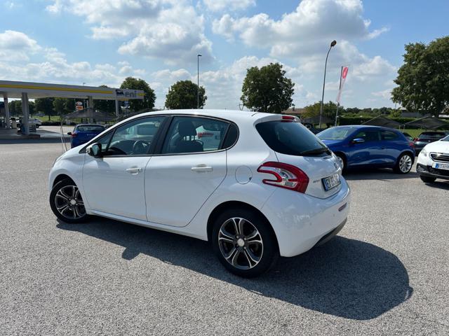 PEUGEOT 208 usata, con Airbag laterali