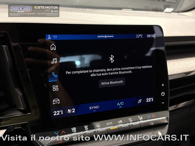 RENAULT Austral usata, con Park Distance Control