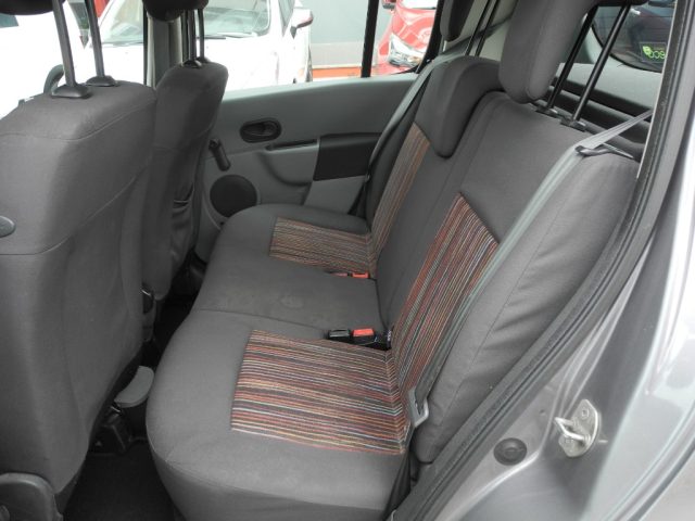 RENAULT Modus usata, con Fendinebbia