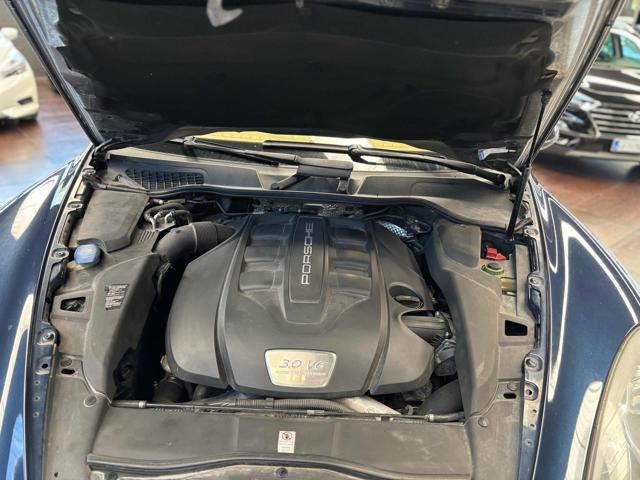 PORSCHE Cayenne usata, con ESP