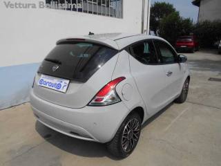 LANCIA Ypsilon usata, con Controllo trazione