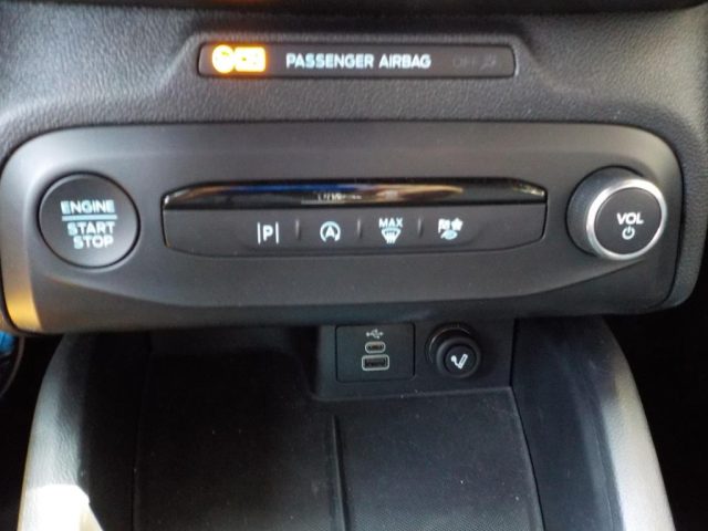 FORD Focus usata, con Bluetooth