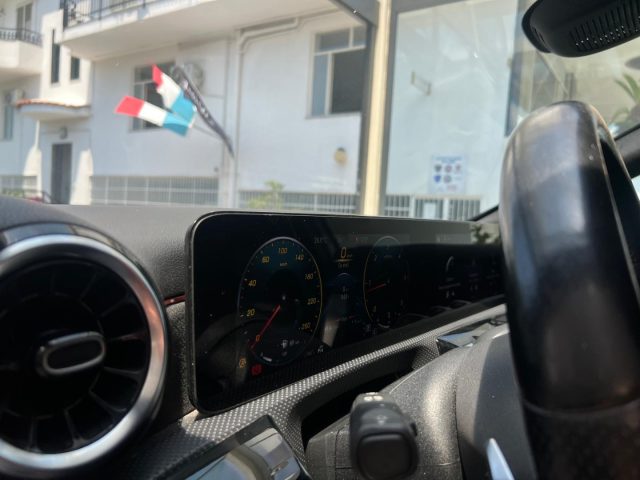 MERCEDES-BENZ A 200 usata, con Servosterzo