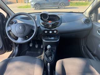 RENAULT Twingo usata, con Autoradio